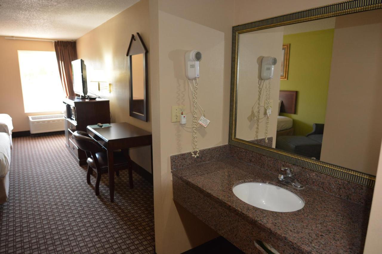 Jameson Inn And Suites Hazelhurst Hazlehurst Zewnętrze zdjęcie